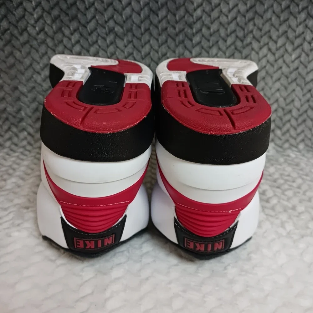 Air Jordan 2 Retro Mid Chicago GS Youth Basketball Sneakers Shoes Size 5.5Y